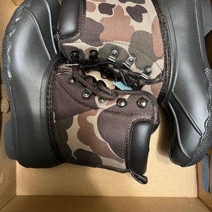 New youth Duck Boots